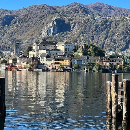 Residenza San Rocco "Suite Sul Lago" Орта-Сан-Джулио Экстерьер фото