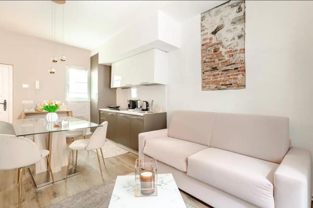 Residenza San Rocco "Suite Sul Lago" Орта-Сан-Джулио Экстерьер фото